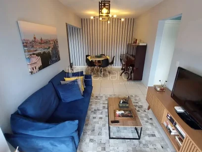 Foto Apartamento com 2 Dormitórios