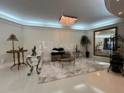 Foto Apartamento com 3 Dormitórios