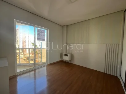 Foto Apartamento com 3 Dormitórios