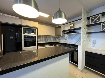 Foto Apartamento com 2 Dormitórios