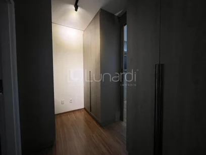 Foto Apartamento com 2 Dormitórios