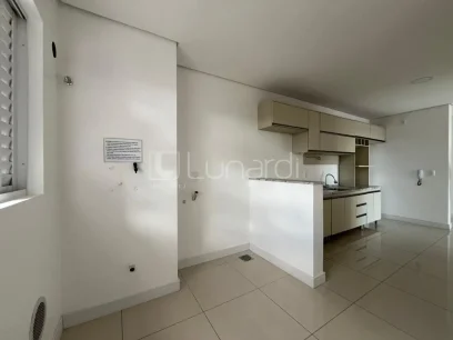 Foto Apartamento com 2 Dormitórios