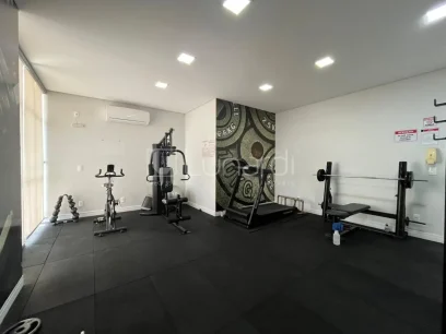 Foto Apartamento com 2 Dormitórios