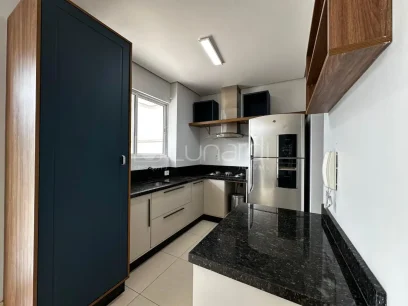 Foto Apartamento com 2 Dormitórios