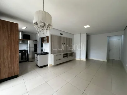 Foto Apartamento com 2 Dormitórios
