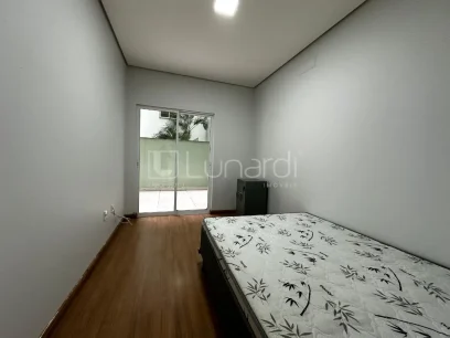Foto Apartamento com 2 Dormitórios