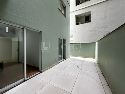 Foto Apartamento com 2 Dormitórios