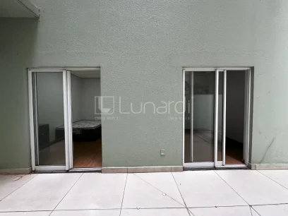 Foto Apartamento com 2 Dormitórios