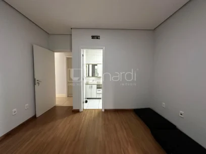 Foto Apartamento com 2 Dormitórios