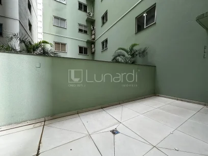 Foto Apartamento com 2 Dormitórios