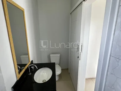 Foto Apartamento com 2 Dormitórios