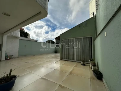 Foto Apartamento com 2 Dormitórios