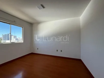 Foto Apartamento com 2 Dormitórios