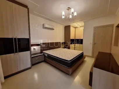 Foto Apartamento com 3 Dormitórios