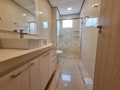 Foto Apartamento com 3 Dormitórios