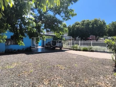 Foto Casa com 3 Dormitórios