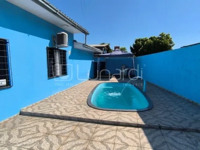 Foto Casa com 3 Dormitórios