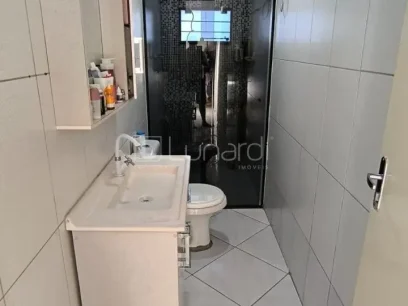 Foto Casa com 3 Dormitórios