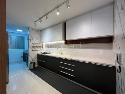 Foto Apartamento com 2 Dormitórios