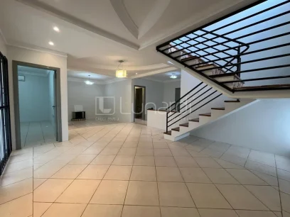 Casa com 4 Dormitórios - Miniatura - Lunardi Imóveis