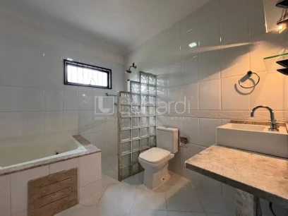 Casa com 4 Dormitórios - Miniatura - Lunardi Imóveis