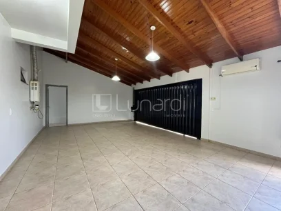 Casa com 4 Dormitórios - Miniatura - Lunardi Imóveis