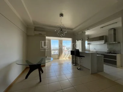 Foto Apartamento com 2 Dormitórios