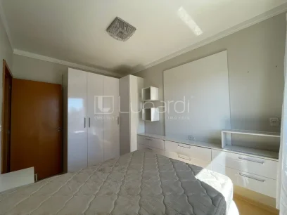 Foto Apartamento com 2 Dormitórios