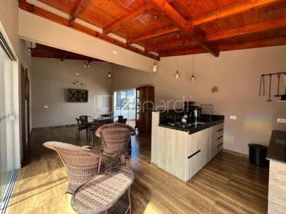 Foto Casa com 3 Dormitórios