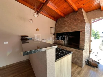 Foto Casa com 3 Dormitórios