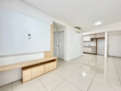 Foto Apartamento com 2 Dormitórios