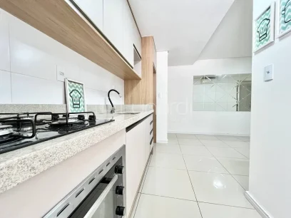 Foto Apartamento com 2 Dormitórios