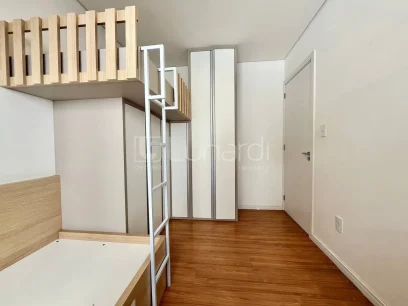 Foto Apartamento com 2 Dormitórios