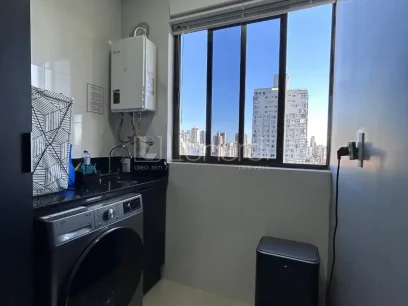 Foto Apartamento com 2 Dormitórios