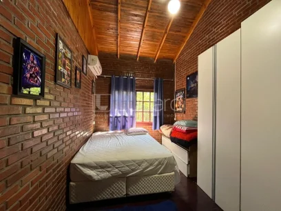 Foto Casa com 3 Dormitórios