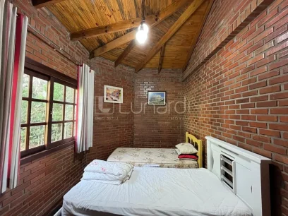 Foto Casa com 3 Dormitórios