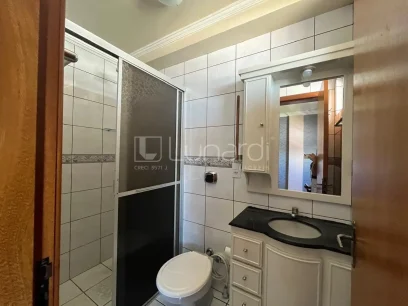 Foto Apartamento com 3 Dormitórios