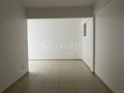 Foto Apartamento com 2 Dormitórios