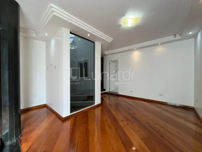 Casa com 3 Dormitórios - Miniatura - Lunardi Imóveis