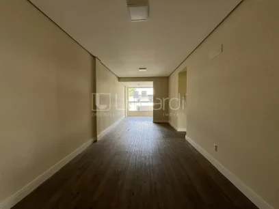 Foto Apartamento com 2 Dormitórios