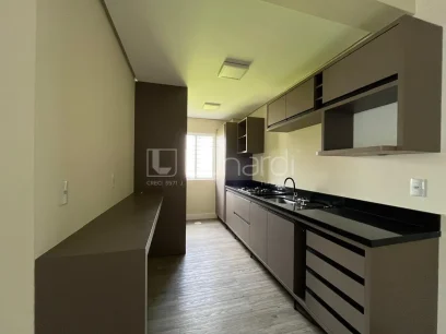 Foto Apartamento com 2 Dormitórios