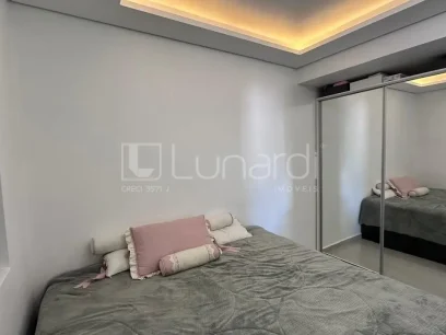 Foto Apartamento com 3 Dormitórios