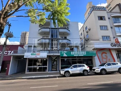 Foto Apartamento com 3 Dormitórios