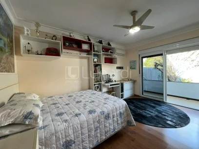 Foto Casa com 3 Dormitórios