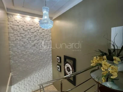 Foto Casa com 3 Dormitórios