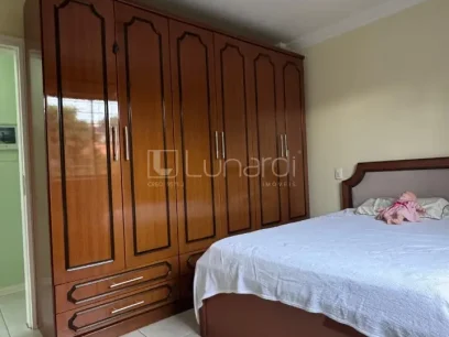 Foto Apartamento com 3 Dormitórios