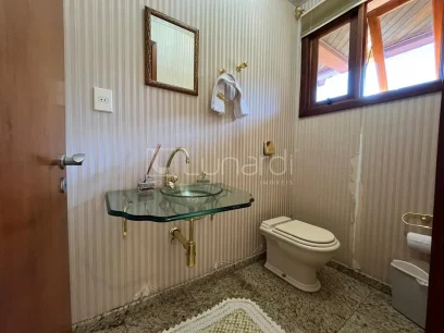 Foto Casa com 4 Dormitórios