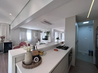 Foto Apartamento com 3 Dormitórios