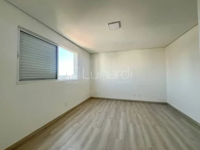 Foto Apartamento com 3 Dormitórios