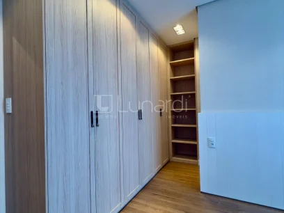 Foto Apartamento com 3 Suítes